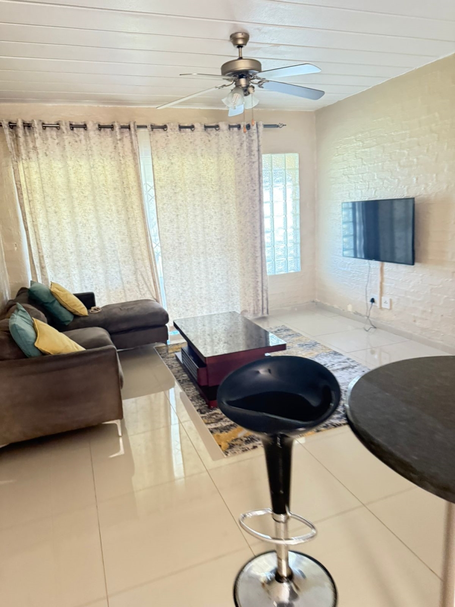 To Let 2 Bedroom Property for Rent in Ana AH North West